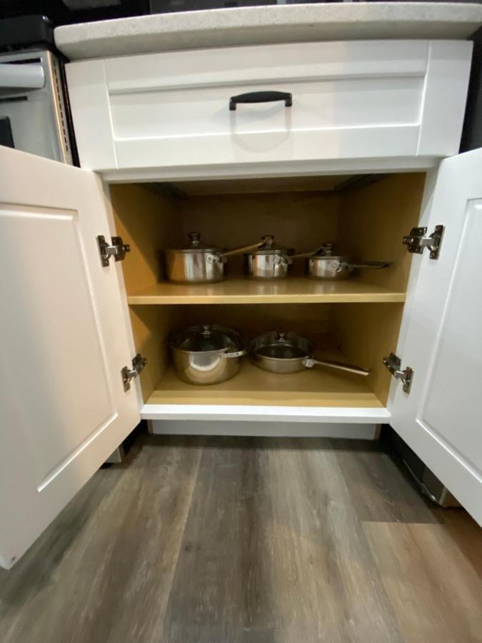 Villa Hhi Homes- Newly Renovated Cozy Modern Pet-friendly Villa-ideal Location Hilton Head Island