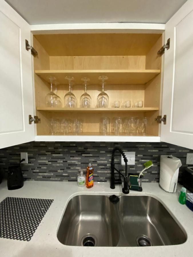 Villa Hhi Homes- Newly Renovated Cozy Modern Pet-friendly Villa-ideal Location Hilton Head Island
