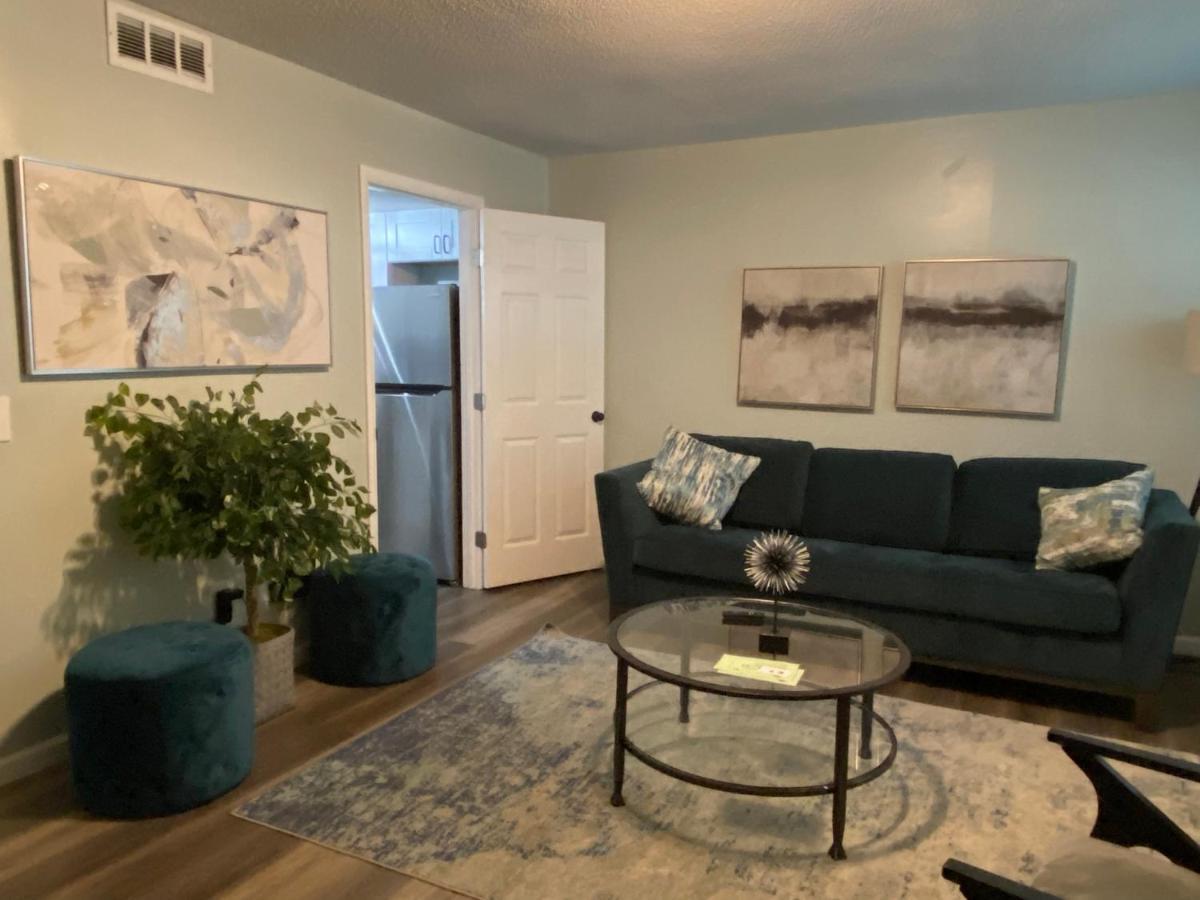 Hhi Homes- Newly Renovated Cozy Modern Pet-friendly Villa-ideal Location Villa Hilton Head Island