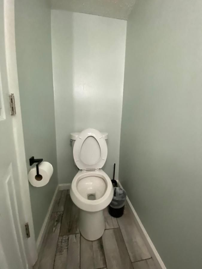 Hhi Homes- Newly Renovated Cozy Modern Pet-friendly Villa-ideal Location Villa *