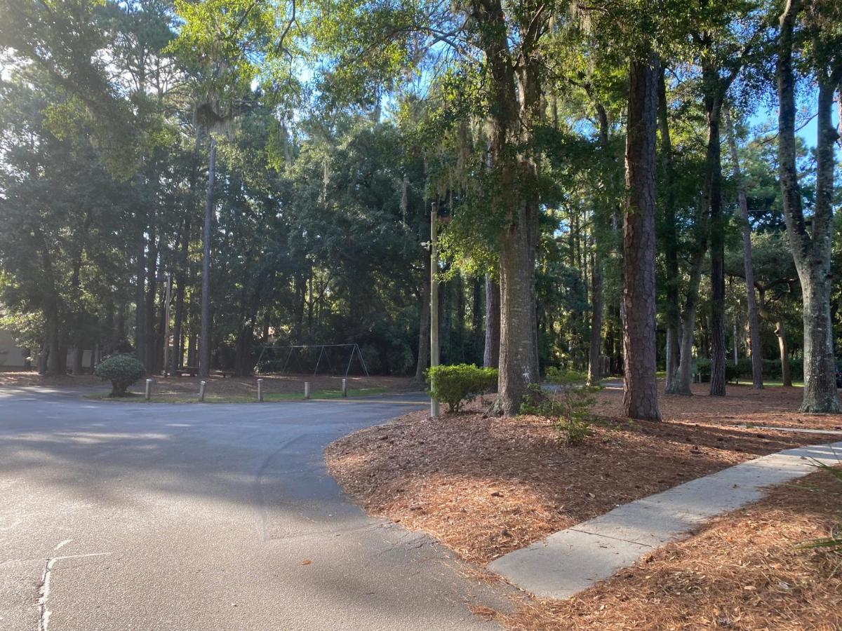 Hhi Homes- Newly Renovated Cozy Modern Pet-friendly Villa-ideal Location * Hilton Head Island